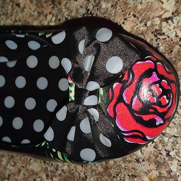Free With Bundle Iron fist floral flats - Picture 2 of 5